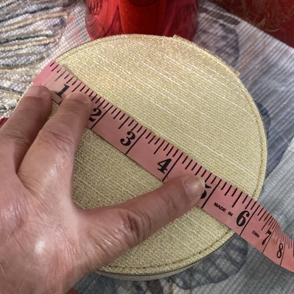 DIOR Beauty Mirror Vanity - Picture 10 of 12